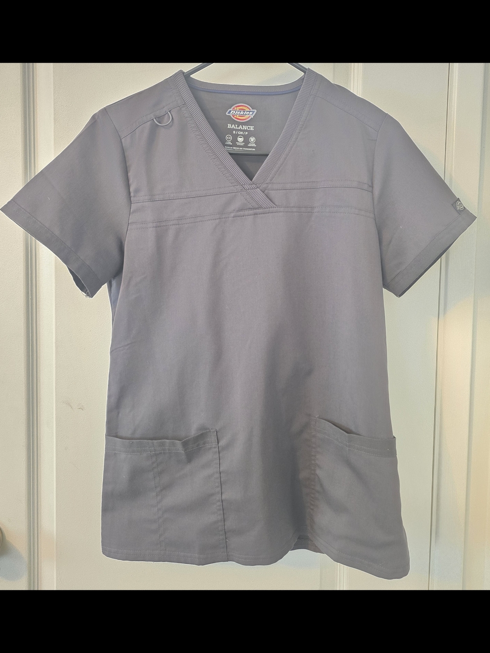 Dickies SET Women's Light Gray Medical Scrubs